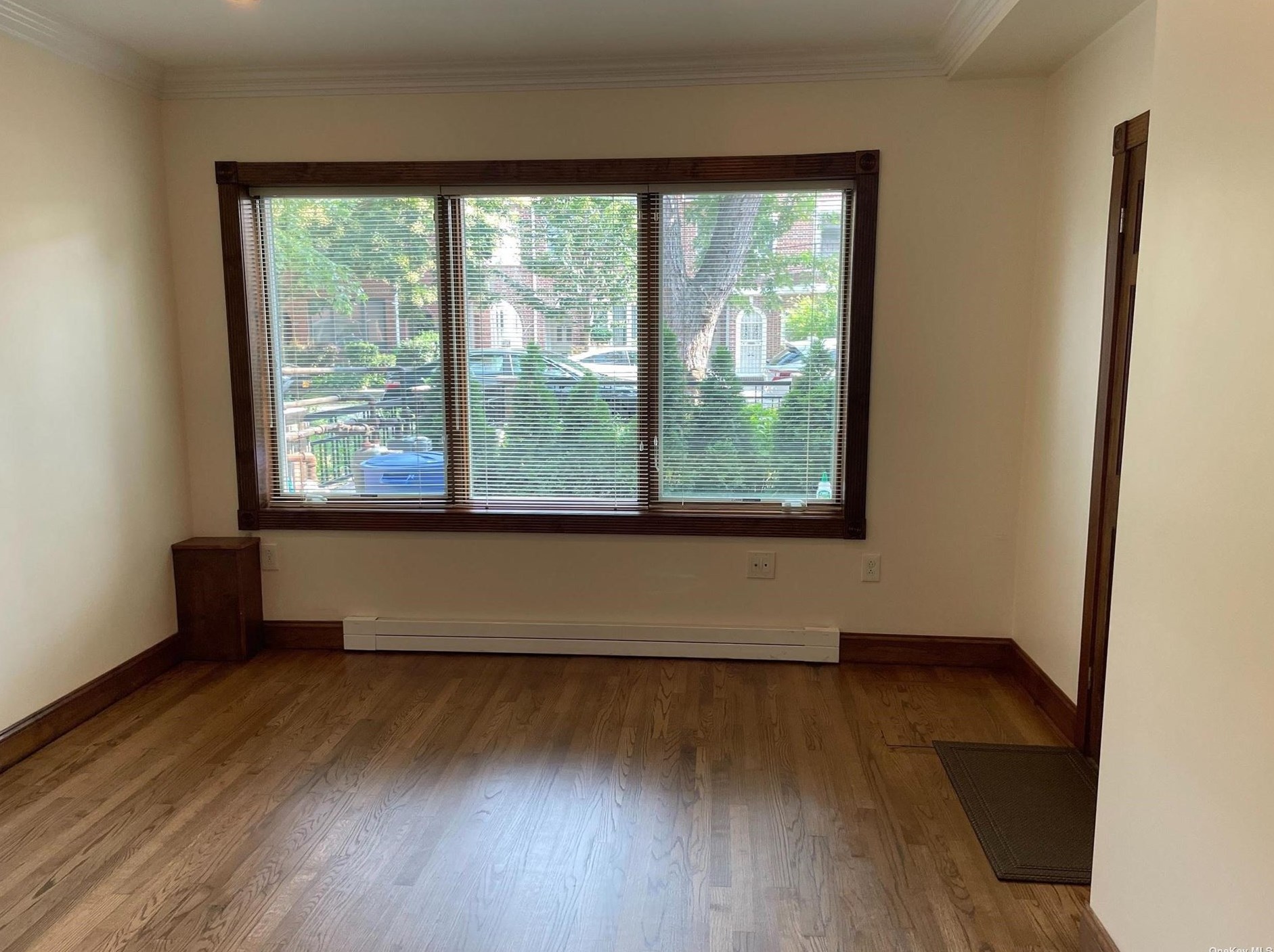 68-30 Clyde St #1st Fl, Flushing, NY 11375