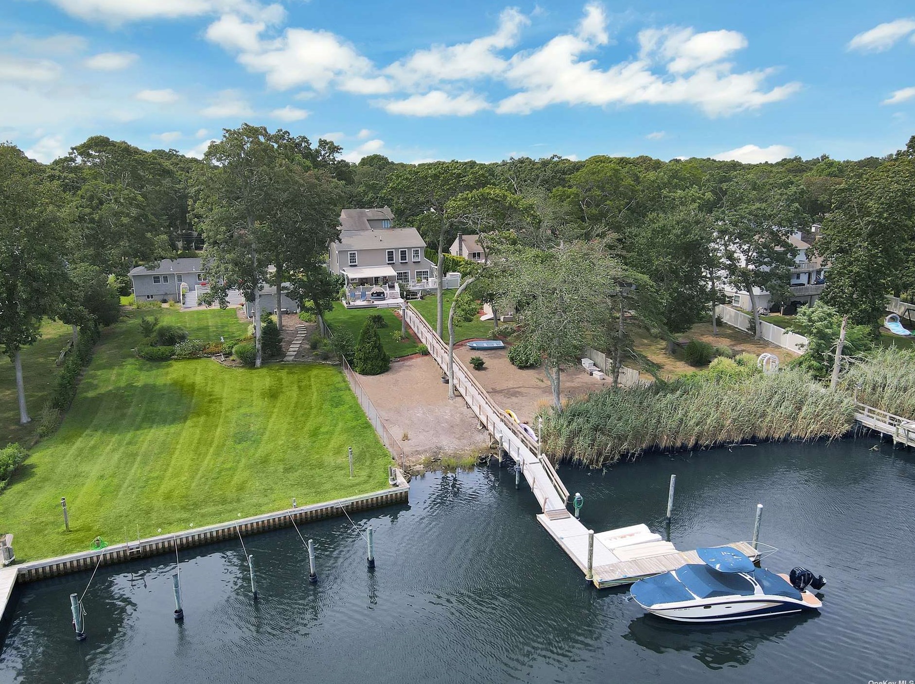51 Crystal Beach Blvd, Moriches, NY 11955