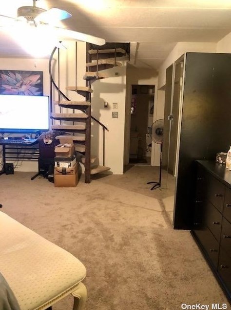 69-05 242nd St, Flushing NY 11362-1911 exterior