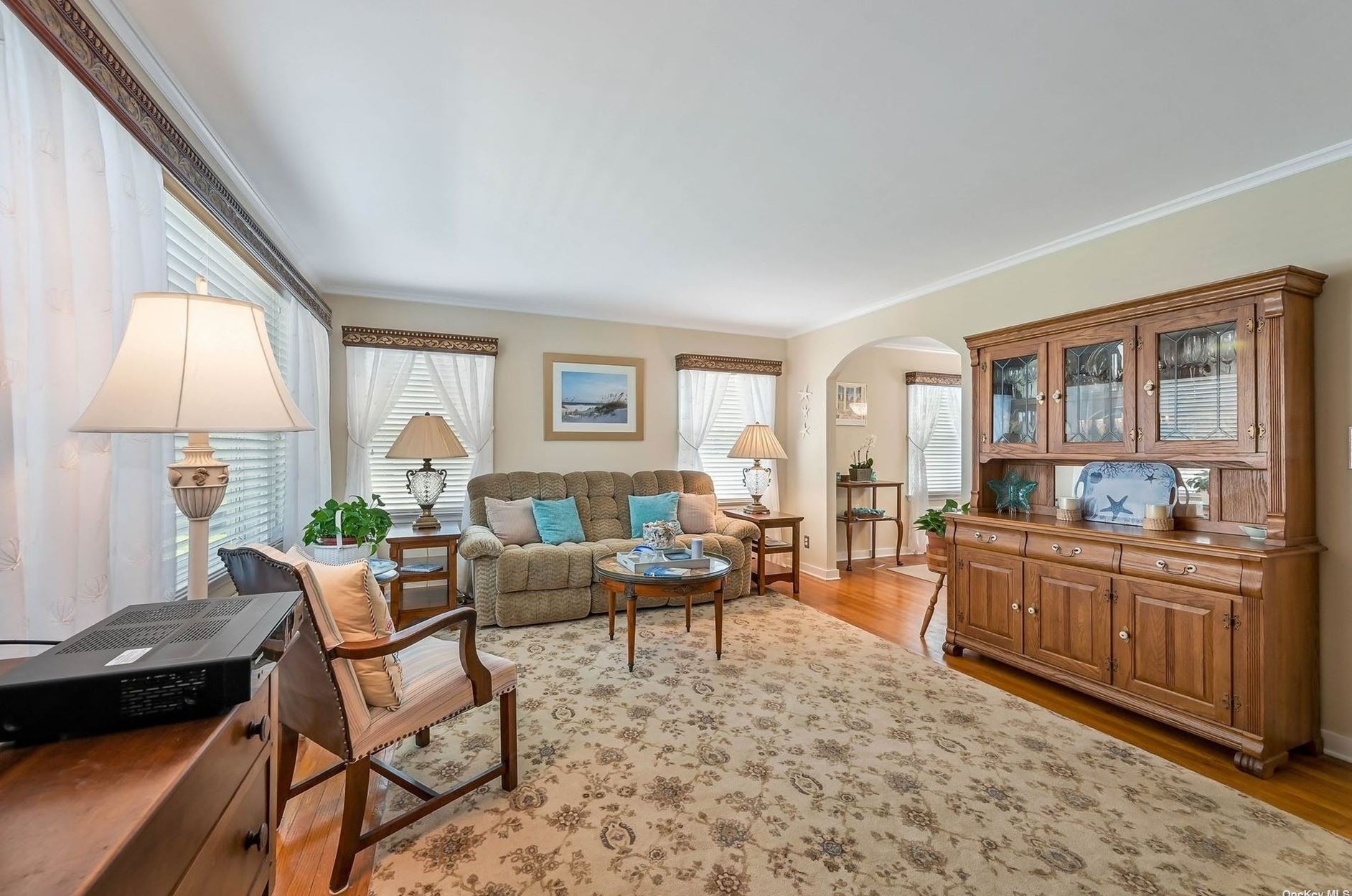 15 Willis St, South Hampton, NY 11968