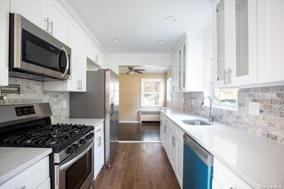 100 New Hampshire Avenue - Photo 1