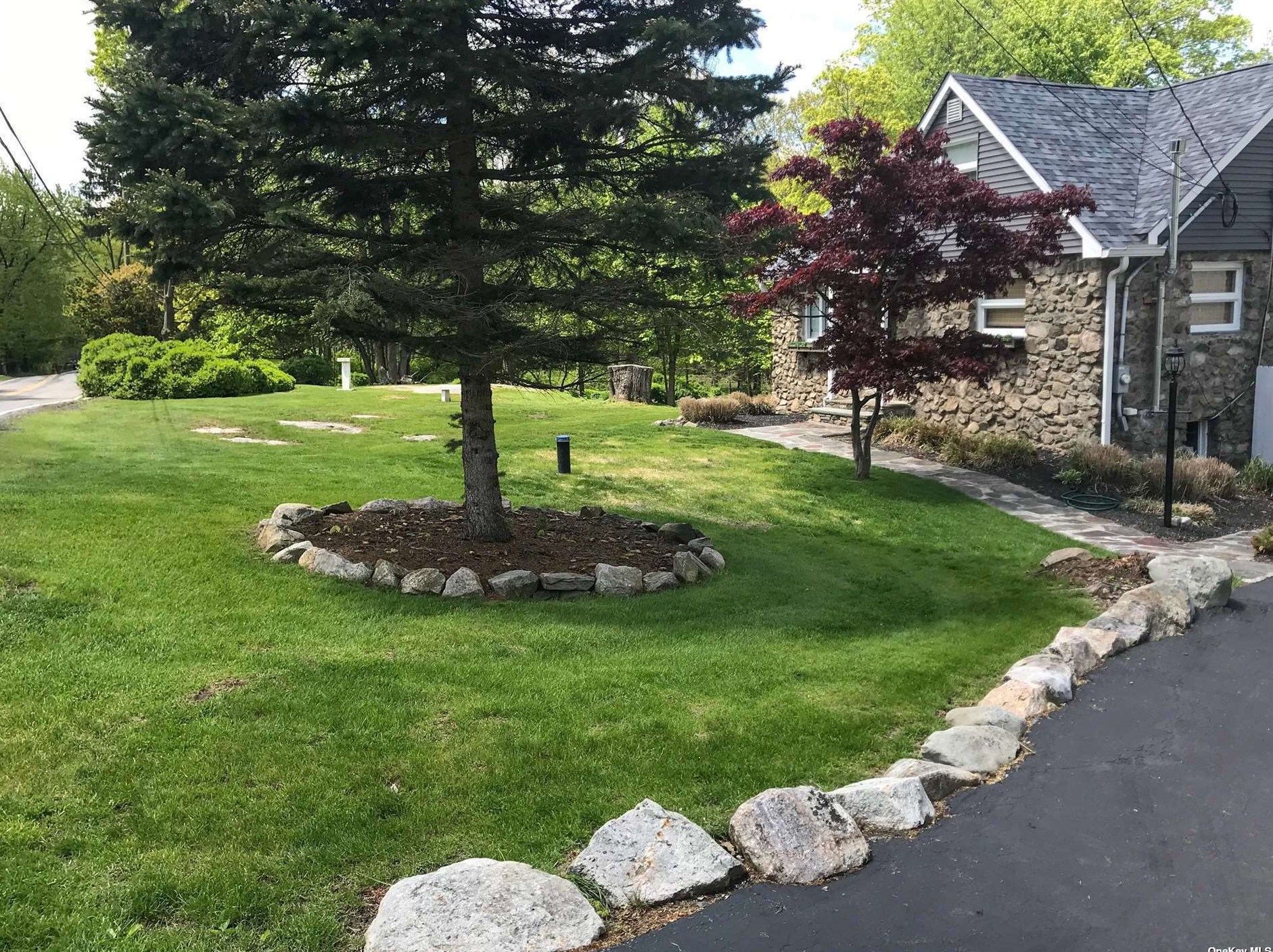 96 Berry Rd, Monroe, NY 10950-4601