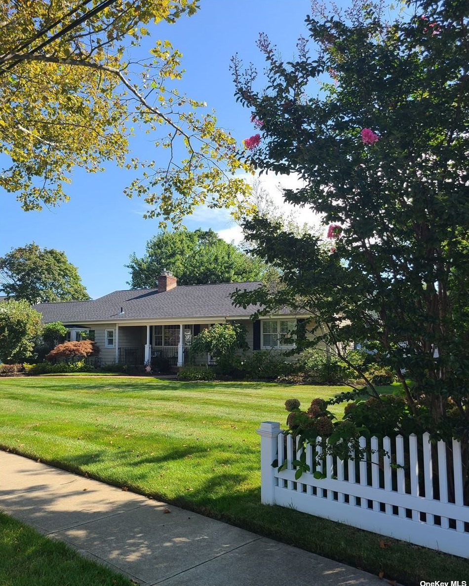 180 Shore Dr, East Massapequa, NY 11758-7620