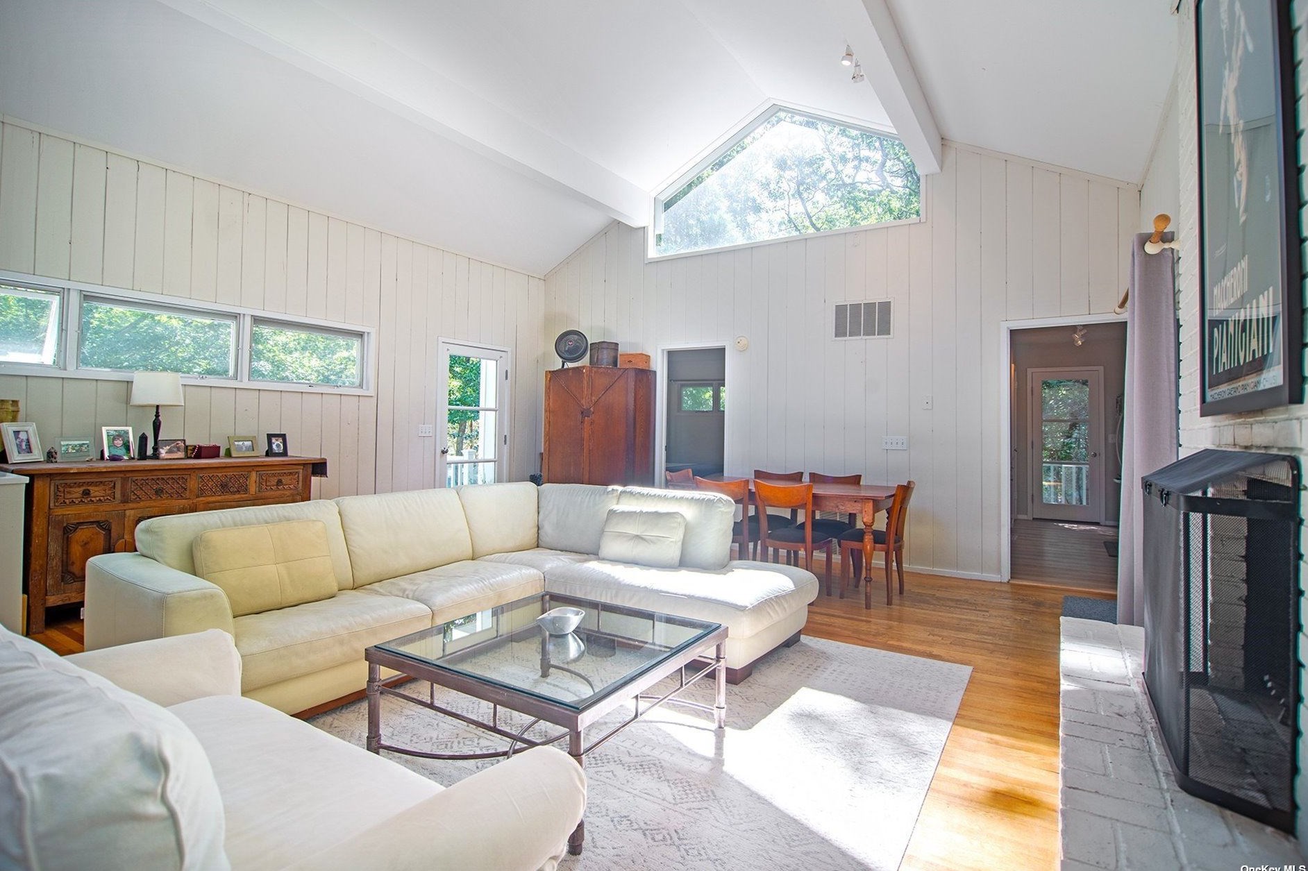 22 High Point Rd, East Hampton, NY 11937