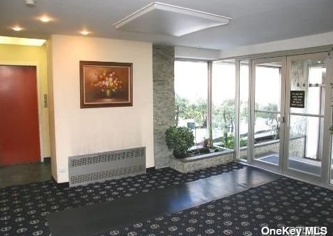 76-26 113th St #1f, Flushing, NY 11375