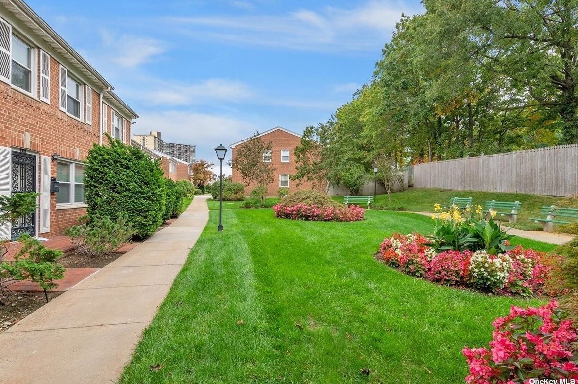1888 Corporal Kennedy St, Flushing, NY 11360-1447