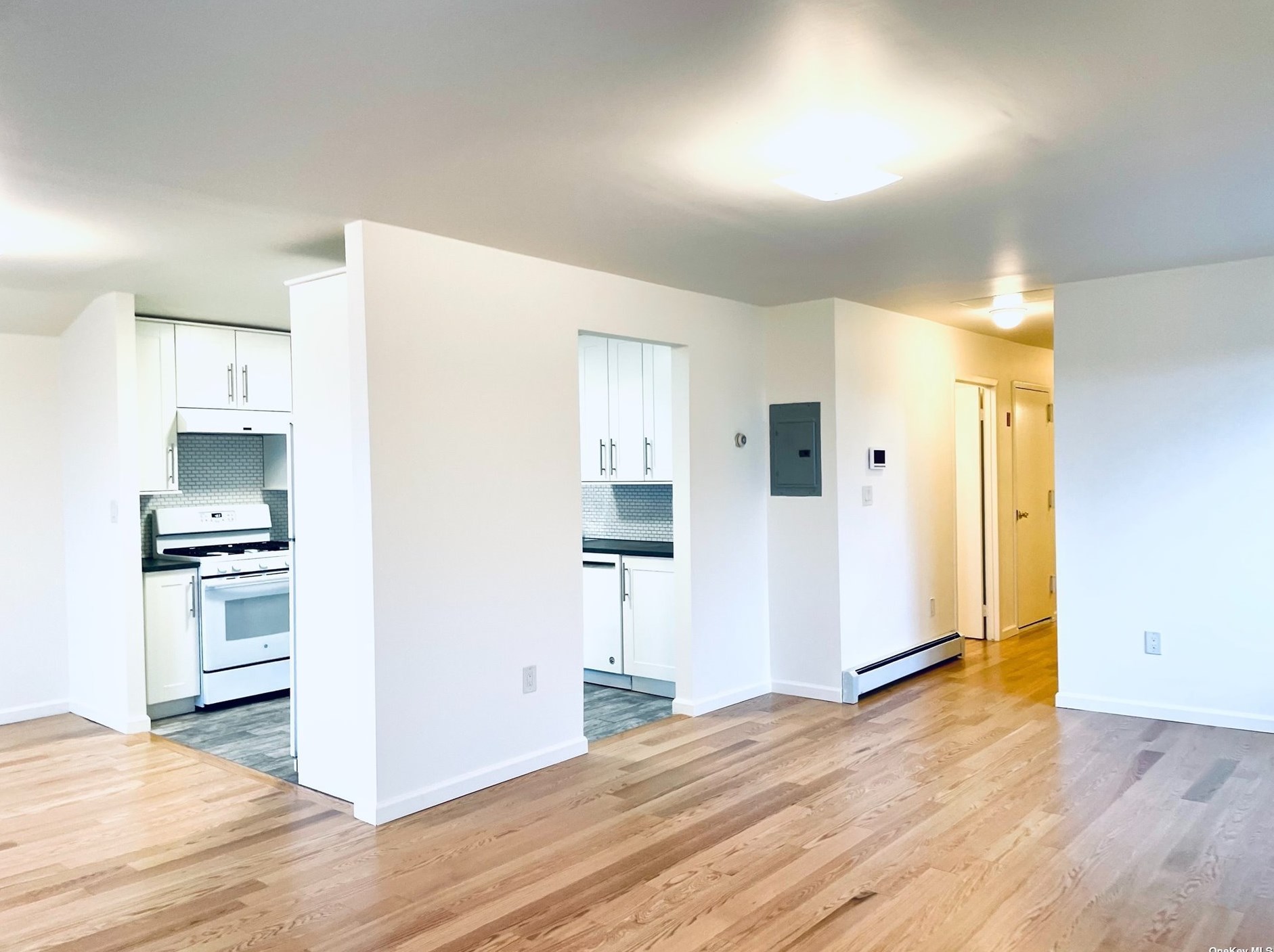 60-16 80th Ave #3fl, Flushing, NY 11385
