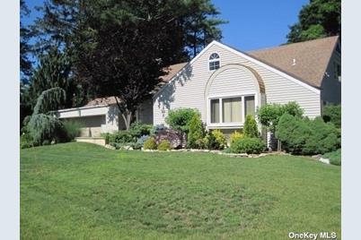 147 Westwood - Photo 1