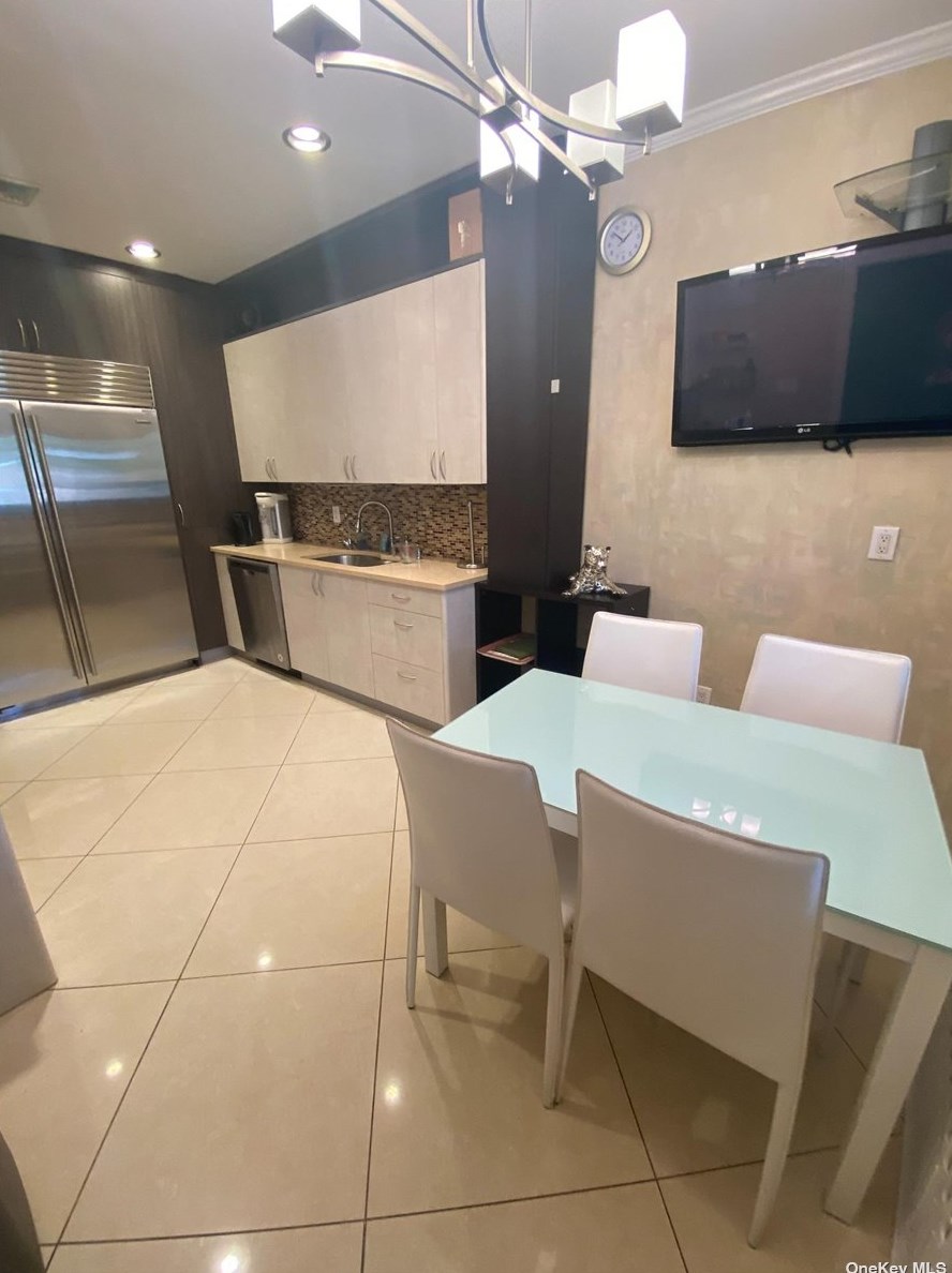 63-36 110th St, Flushing NY  11375-1444 exterior