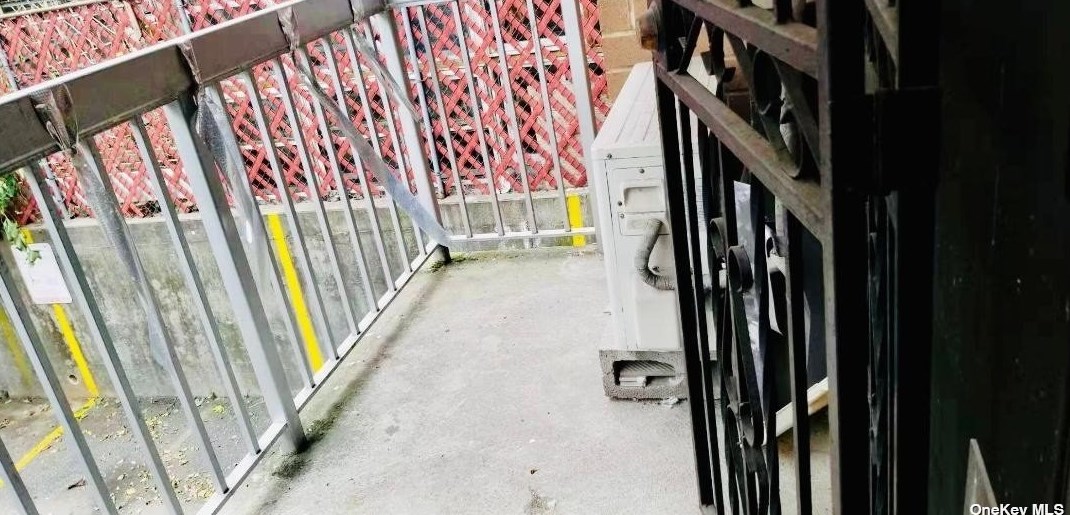 144-63 37th Ave, Flushing NY exterior