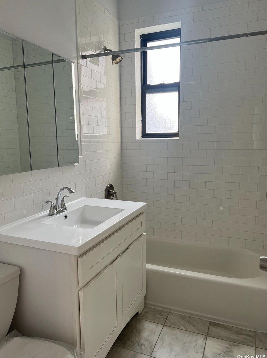 139-19 34th Rd #a10, Flushing, NY 11354