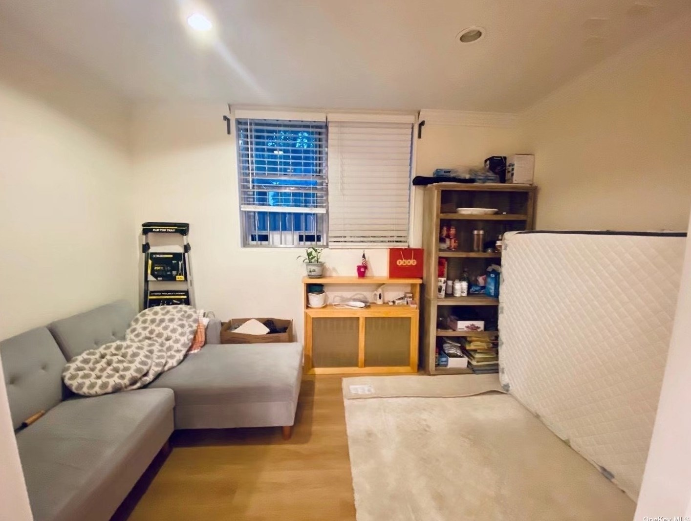 35-10 150th St #l3, Flushing, NY 11354