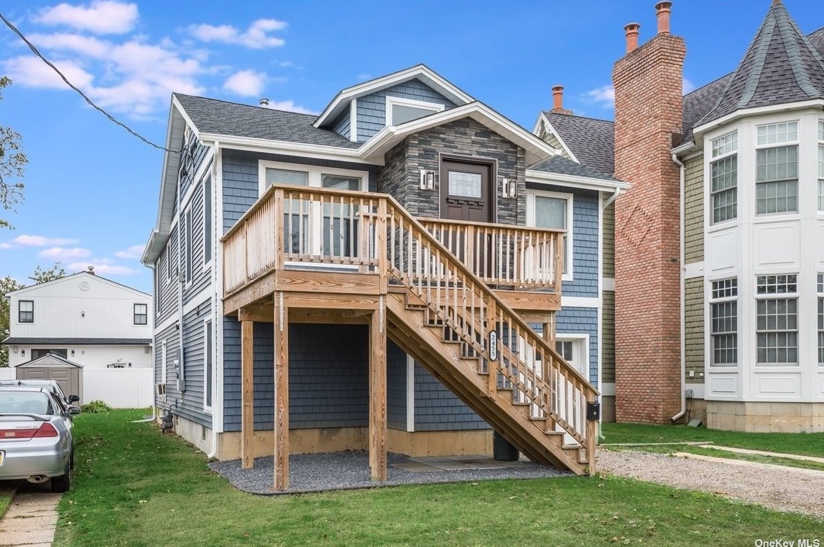 2455 Florin Ct, North Bellmore, NY 11710