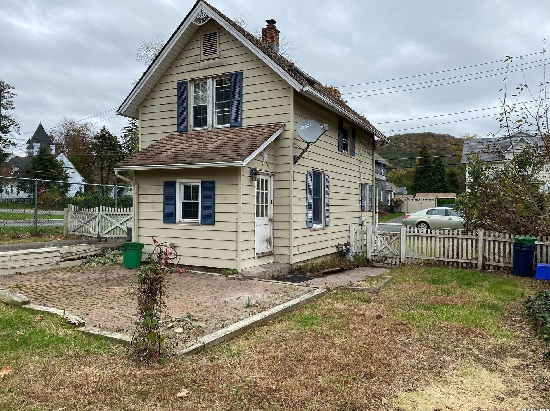 41 Mountain Ave, Hillburn, NY 10931