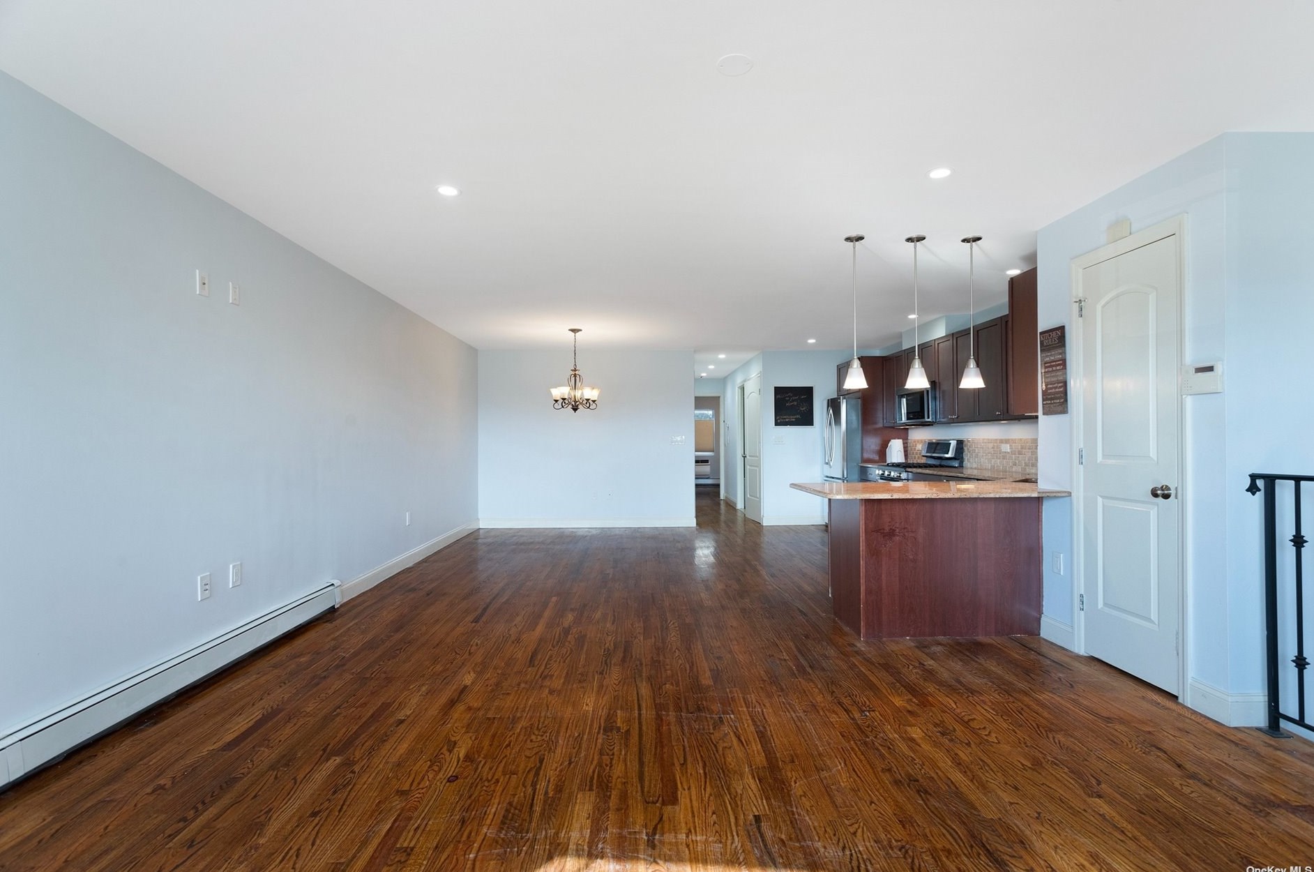 10104 Shore Front Pkwy #25a, Far Rockaway, NY 11693