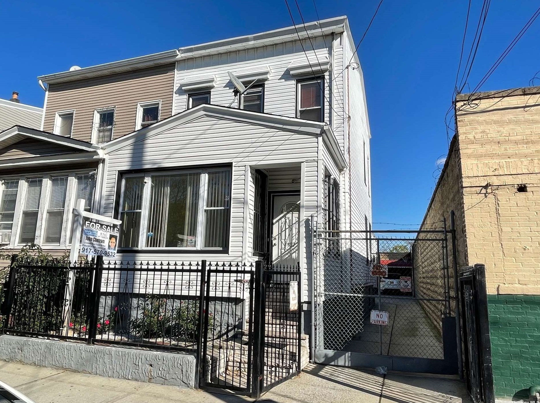 307 Autumn Ave, Brooklyn, NY 11208-2024