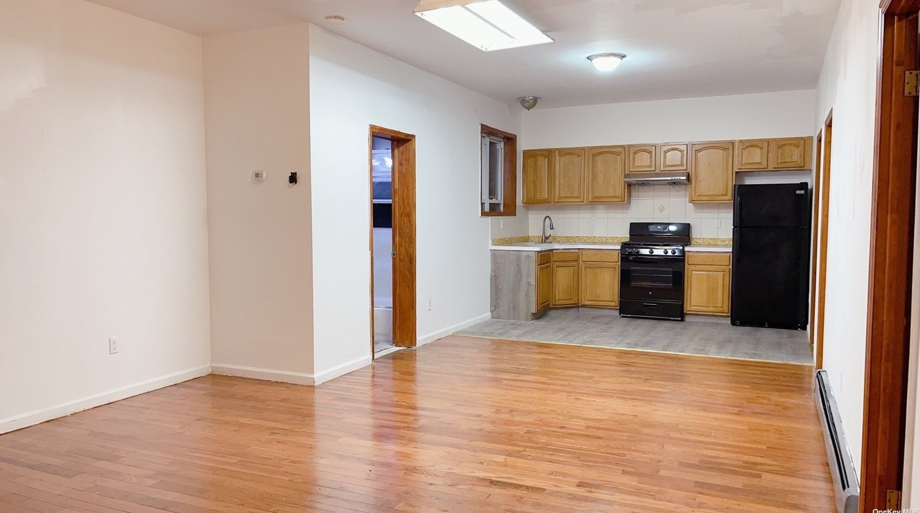 132-02 Rockaway Blvd #2fl, Jamaica, NY 11420