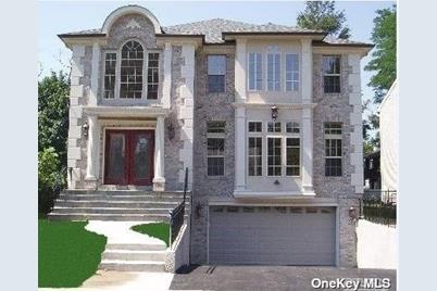 33 Macgregor Avenue - Photo 1
