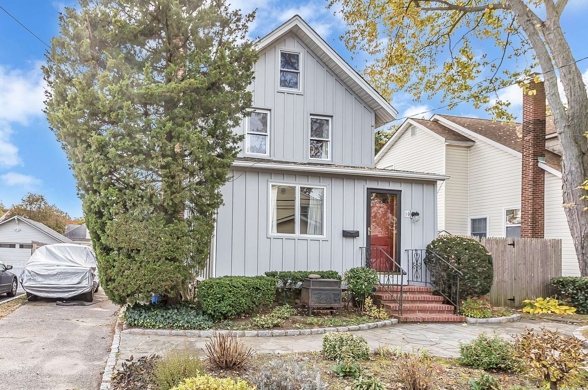 10 Ellison St, Bayville, NY 11709-3107