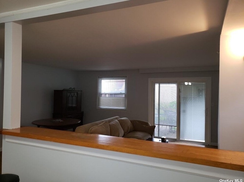 150 Penn Street E #1, East Atlantic Beach, NY 11561
