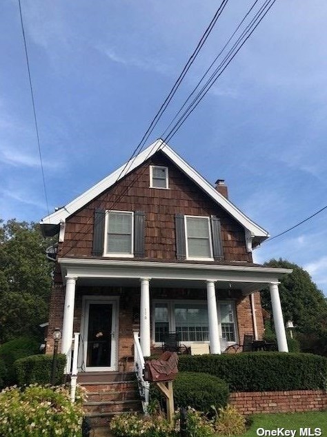 116 Longworth Ave, Woodsburgh, NY 11598