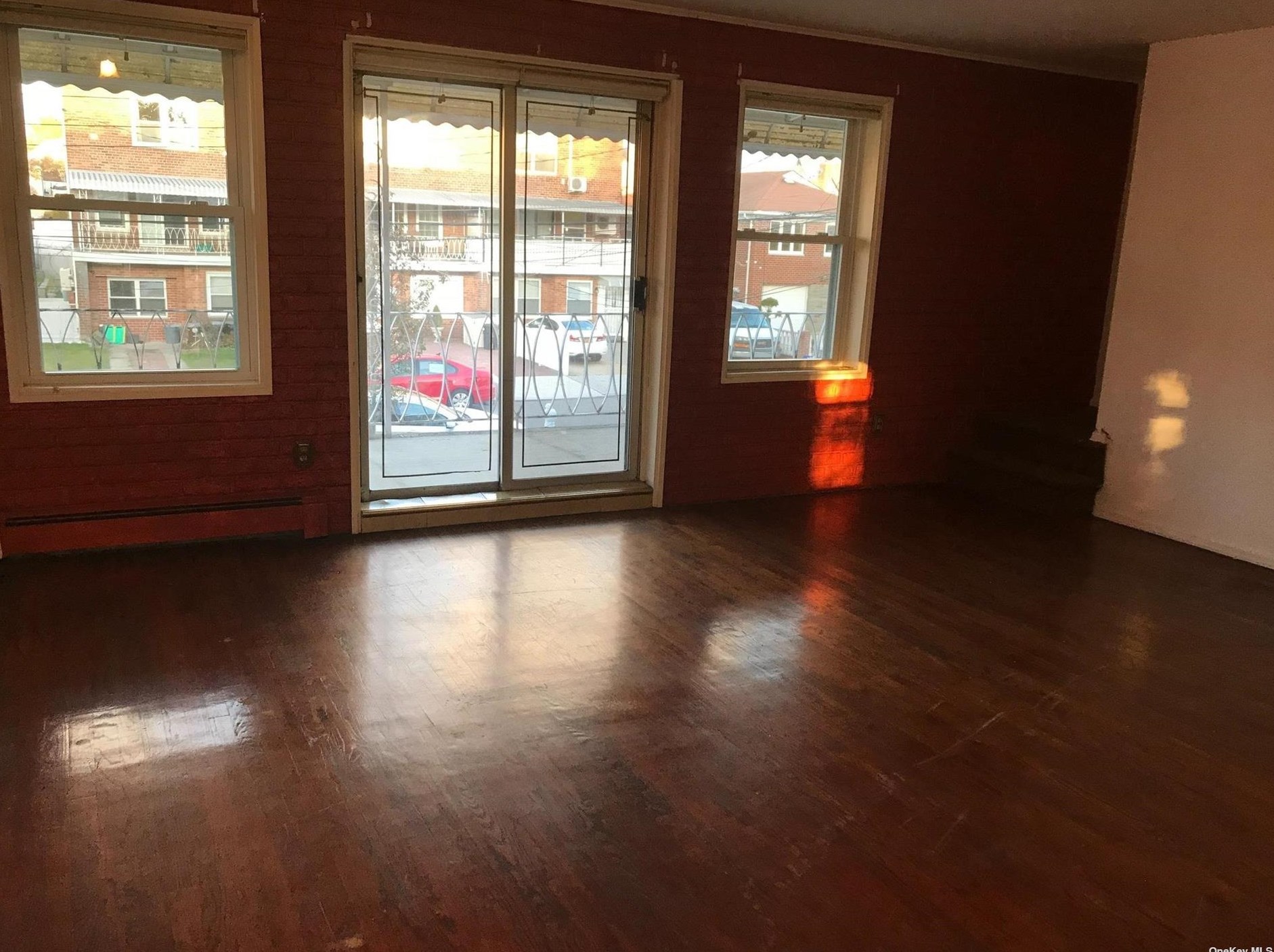 170-20 Lithonia Ave, Flushing, NY 11365-1014