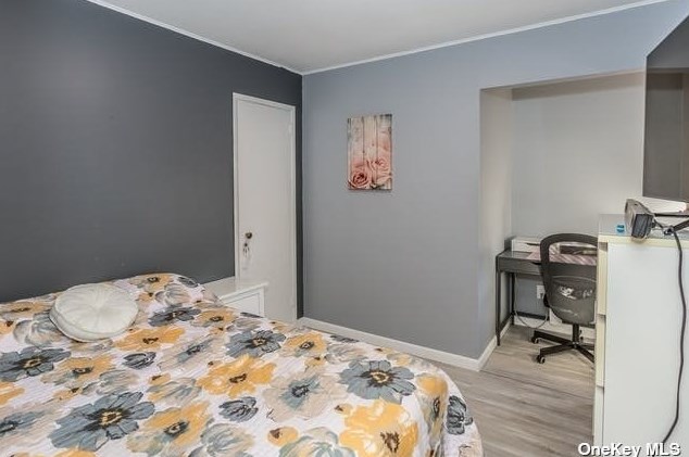 34 Cornell Ave, Hicksville NY 11801-5607 exterior