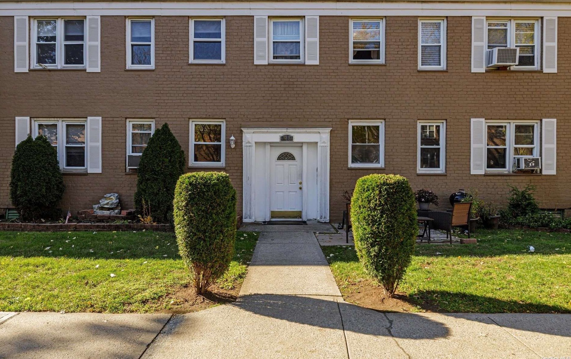 36-16 213th St, Flushing, NY