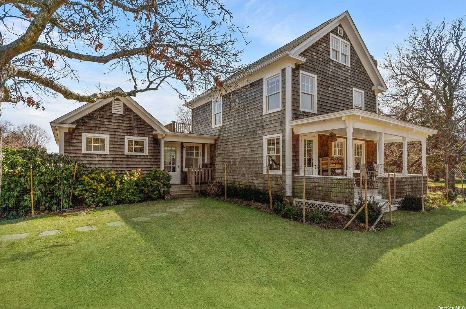 820 Springs Fireplace Rd, East Hampton, NY 11937
