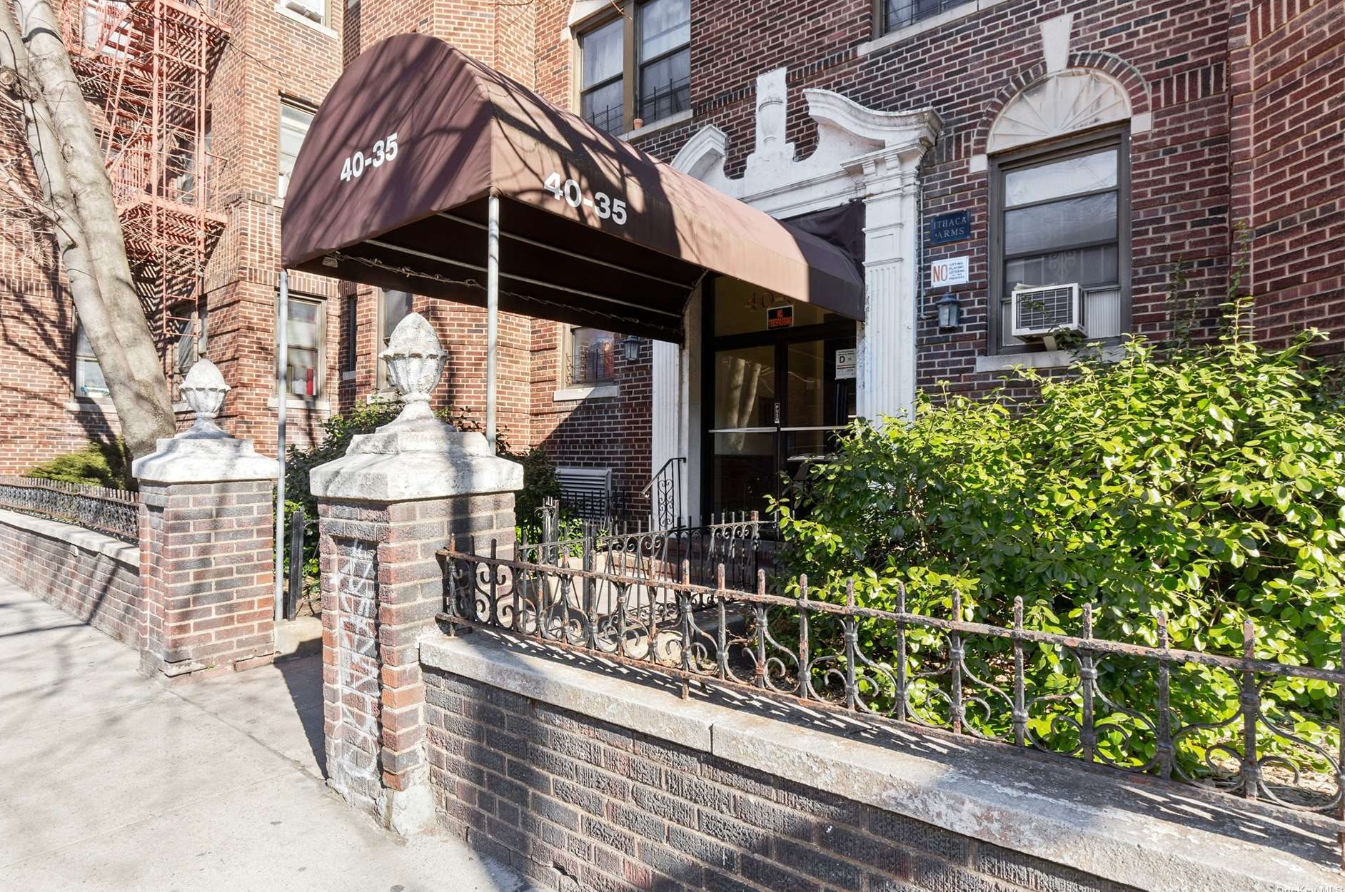 40-35 Ithaca St, Flushing NY  11379-1430 exterior