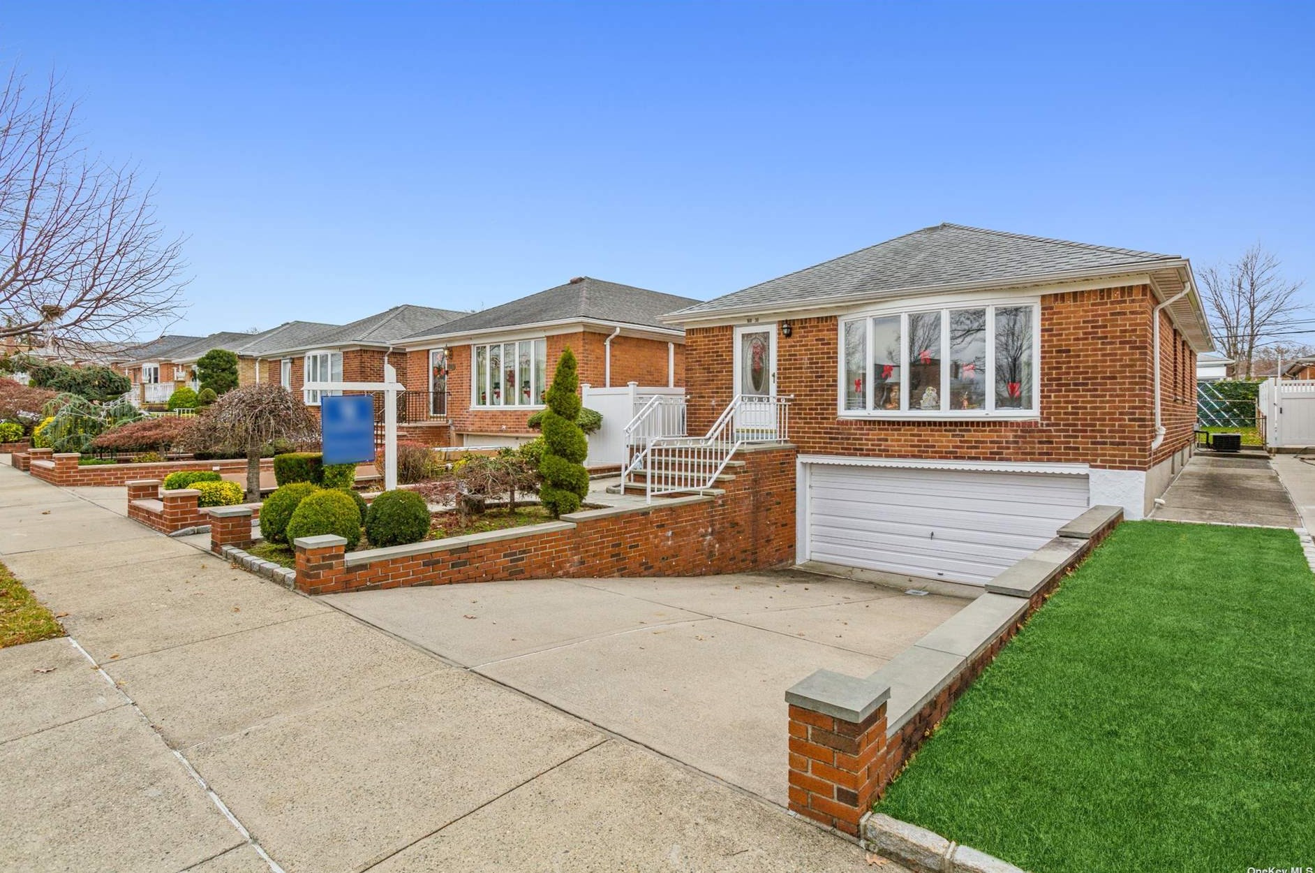 160-30 25th Ave, Flushing, NY 11357-7801