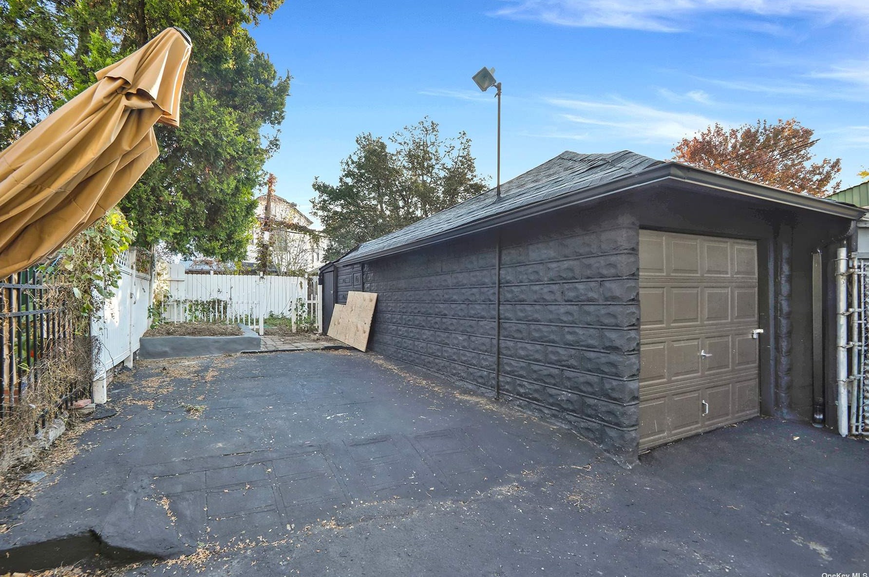 121 28th St, Brooklyn NY 11210-2925 exterior