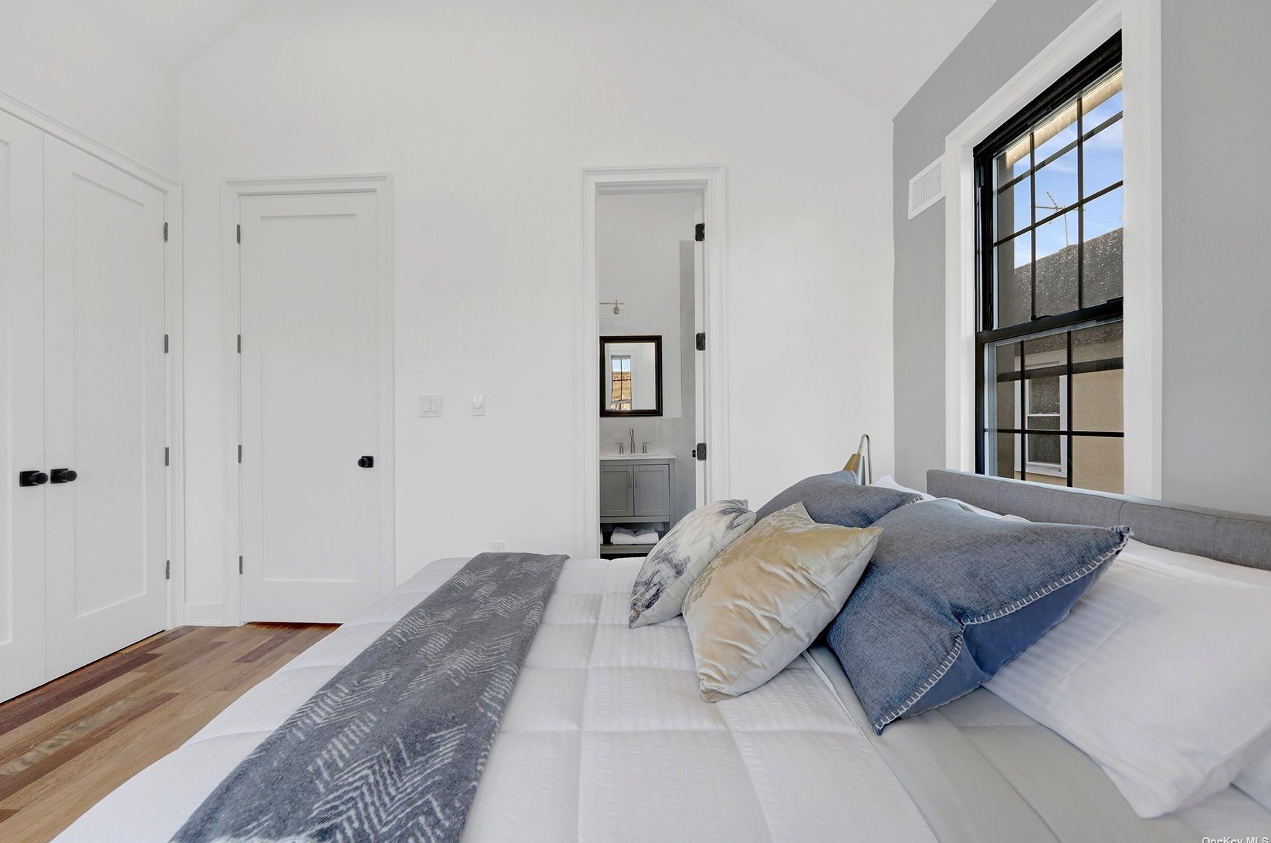 121 28th St, Brooklyn NY 11210-2925 exterior