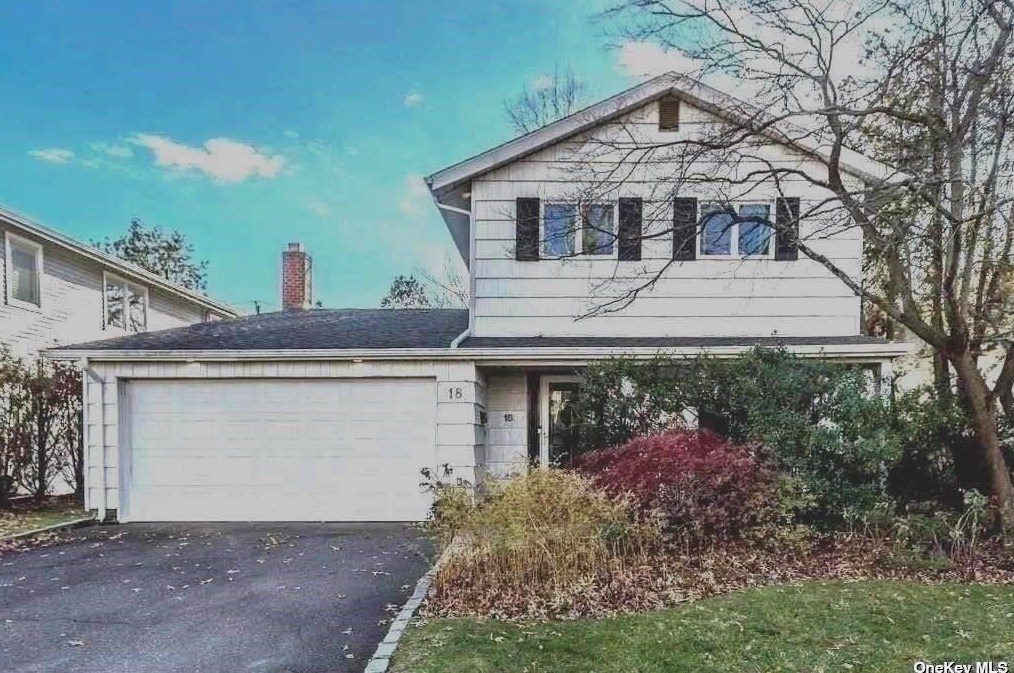 18 Seaview Ln, Port Washington, NY 11050-1756