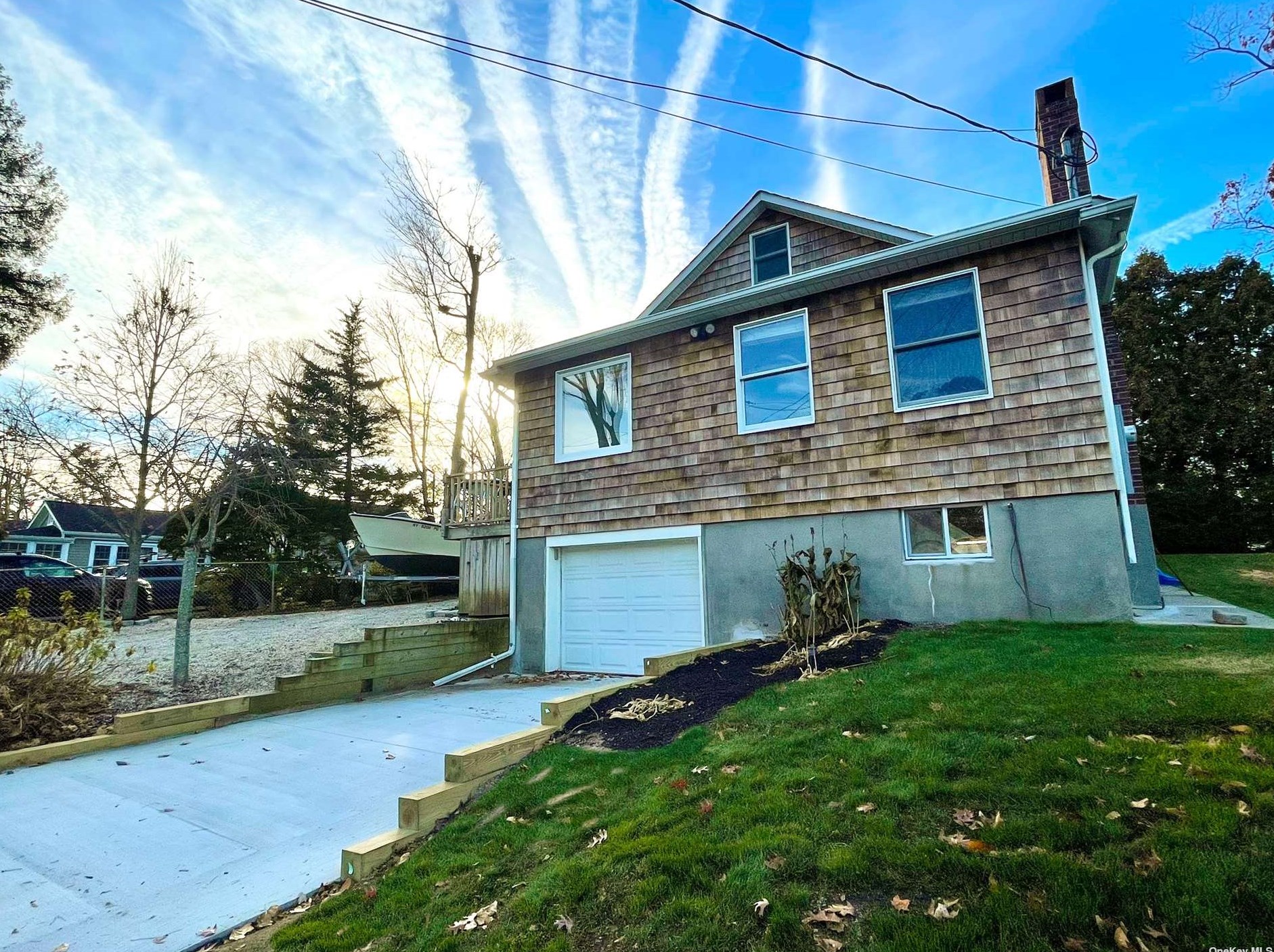 34 Pansy Rd, Rocky Point, NY 11778-8623
