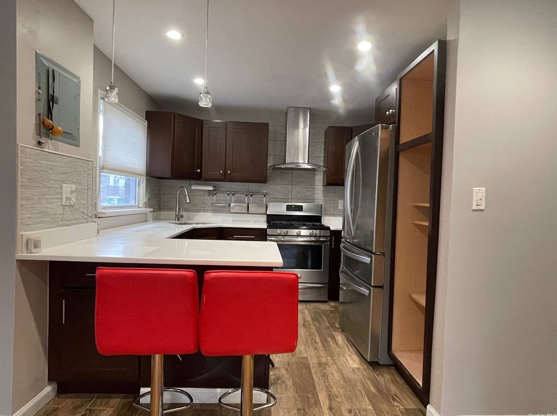 215-26 23rd Rd, Flushing, NY 11360