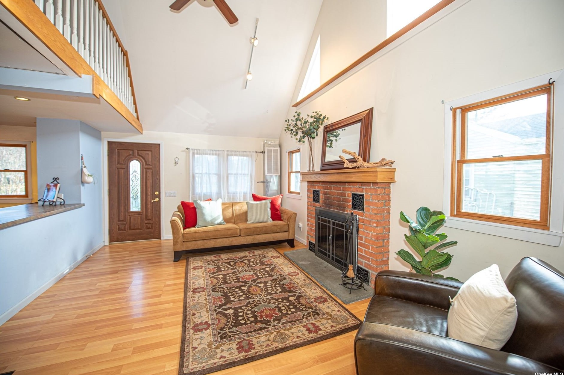 4 Ocean Ave, Canaan Lake, NY 11772-5958