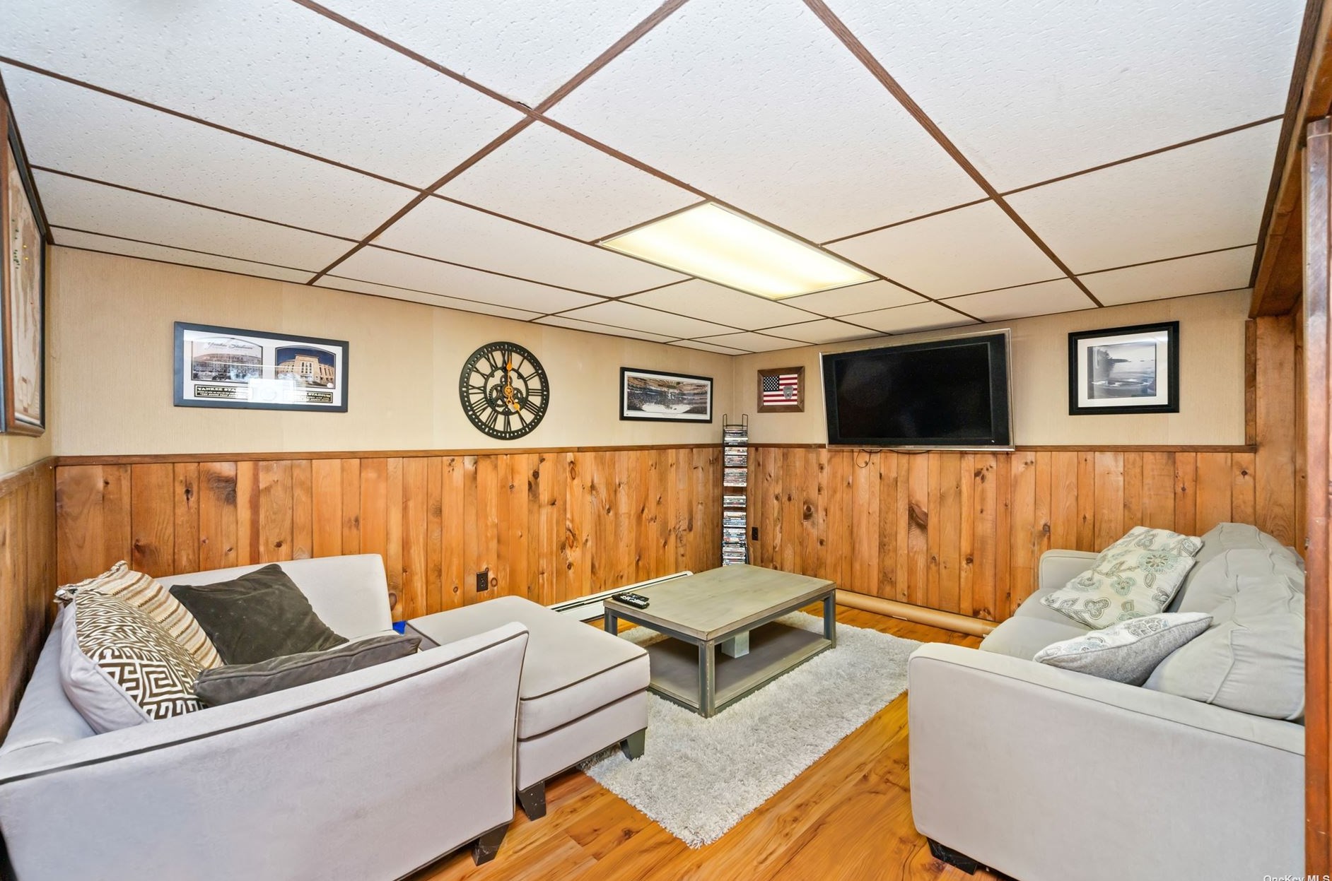 65 Creighton Ave, Hauppauge NY 11779-4445 exterior