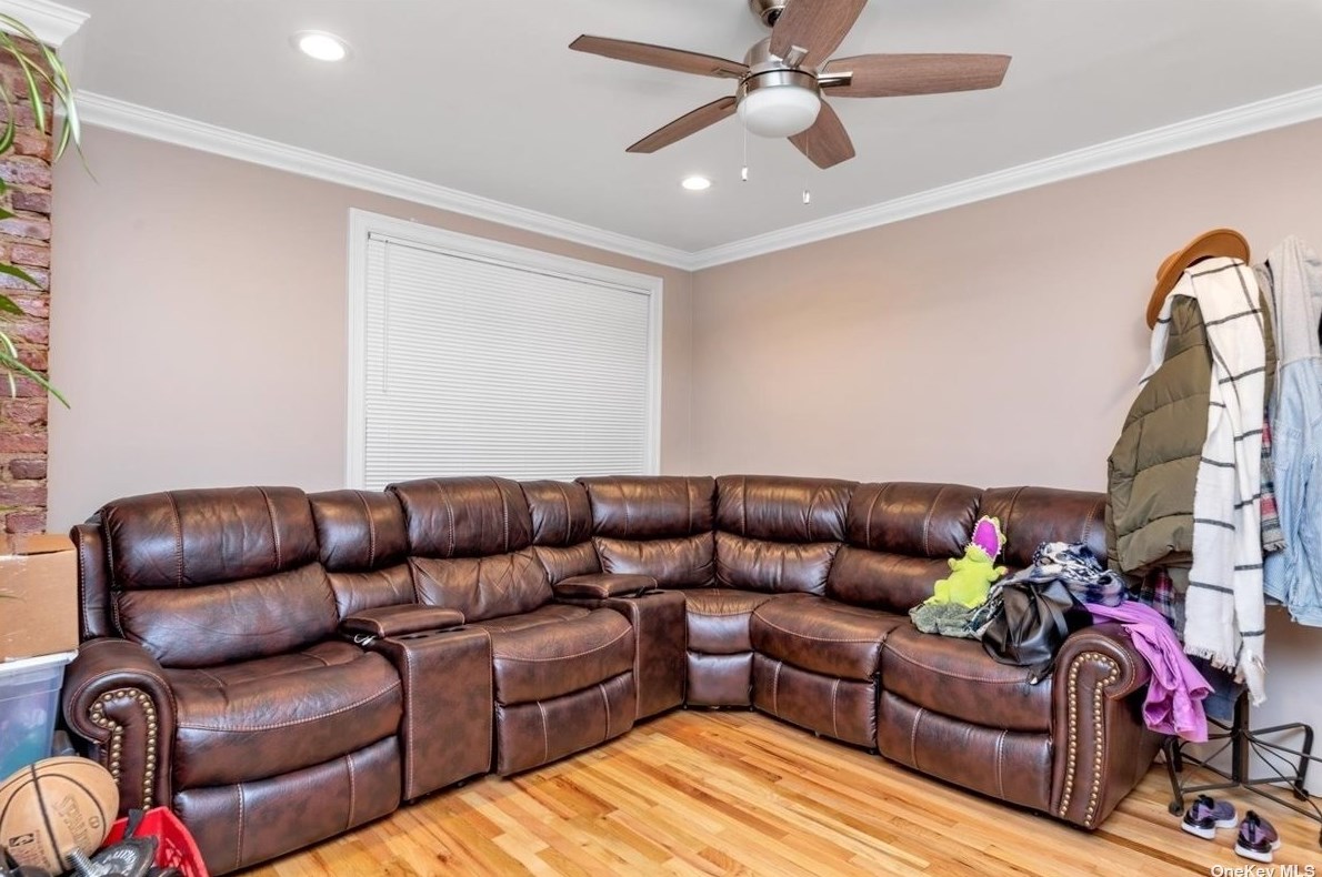 119-50 7th Ave, Flushing, NY 11356-1005