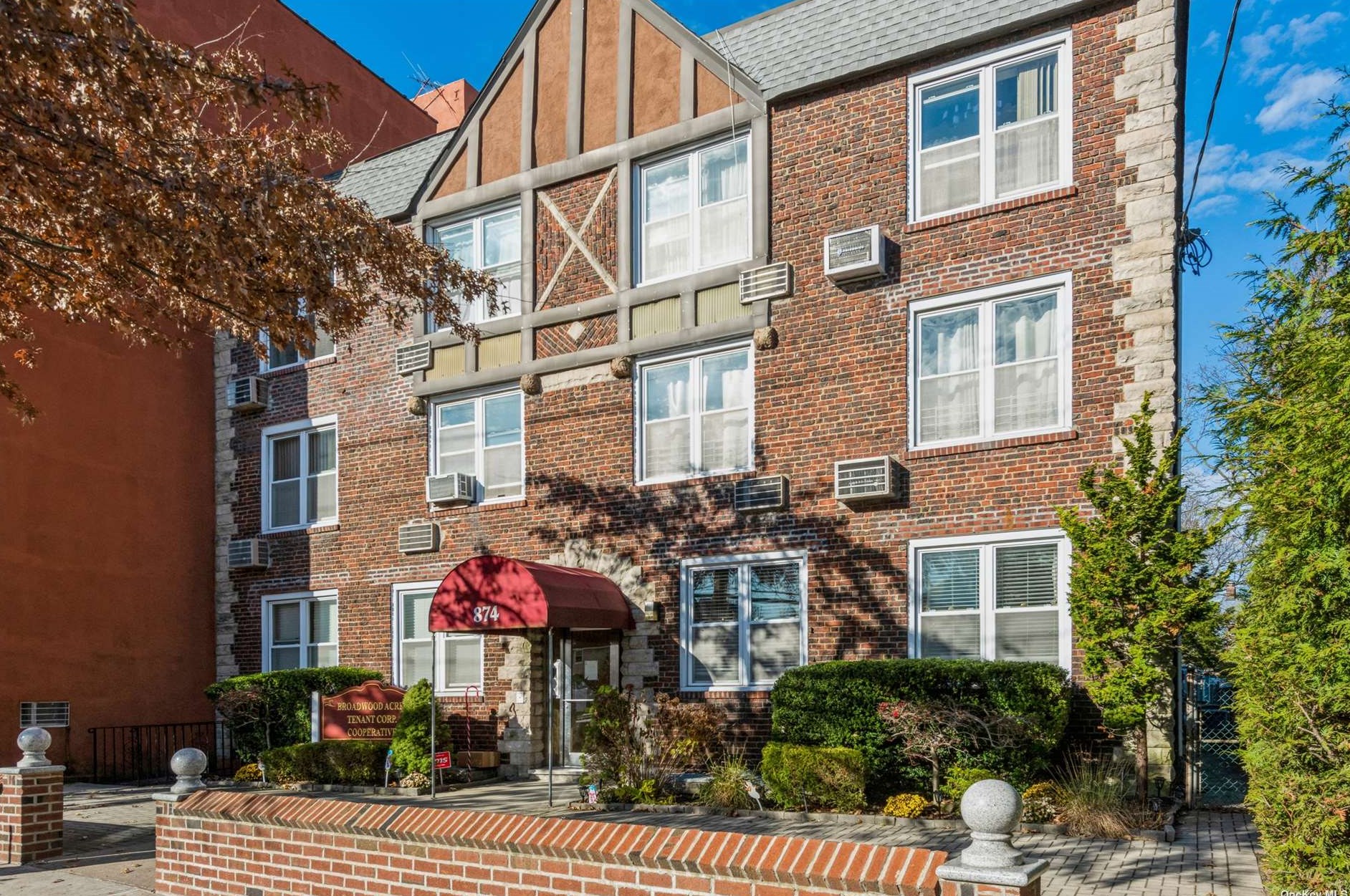 874 W Broadway #c-4, Woodsburgh, NY 11598