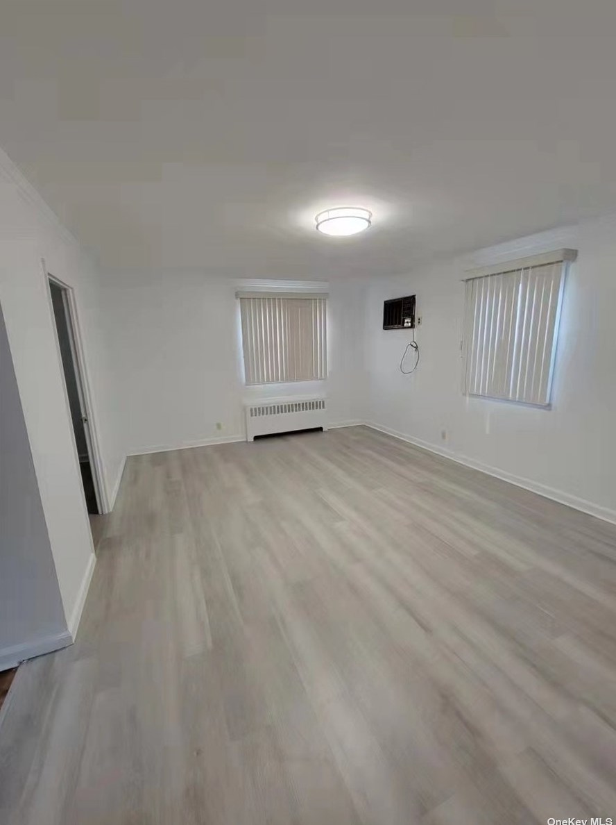 43-13 192nd St #2fl, Flushing, NY 11358