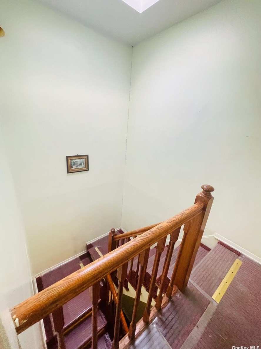 144-68 37th Avenue #3rd Fl, Flushing, NY 11354