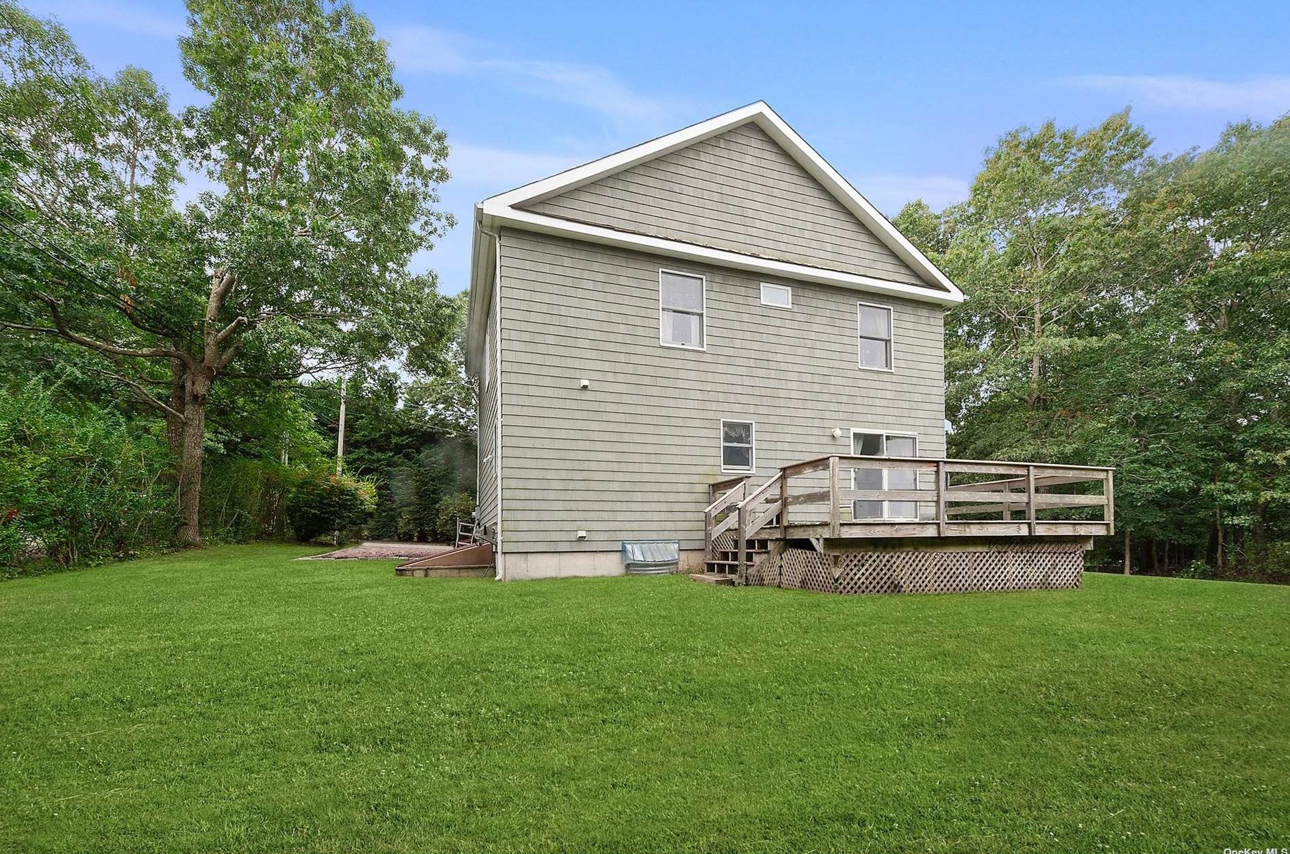 49 Harbor View Ave, East Hampton, NY 11937
