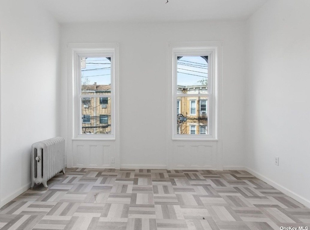 637 Warwick St, Brooklyn NY  11207-5607 exterior