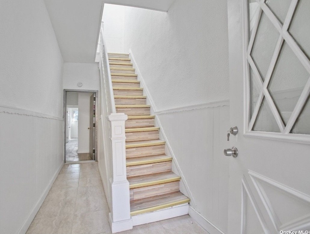 637 Warwick St, Brooklyn NY  11207-5607 exterior