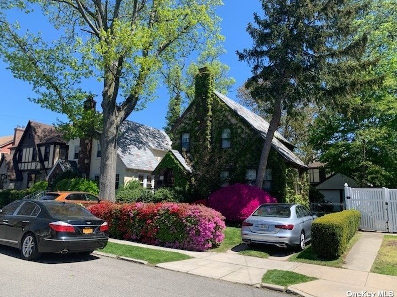 27 164th St, Flushing NY  11358-2914 exterior