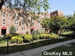 141-11 78th Rd #2b, Flushing, NY 11367
