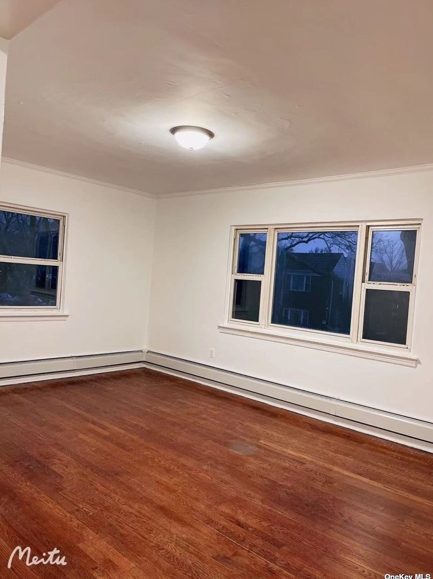 75-61 197th St #2fl, Flushing, NY 11366
