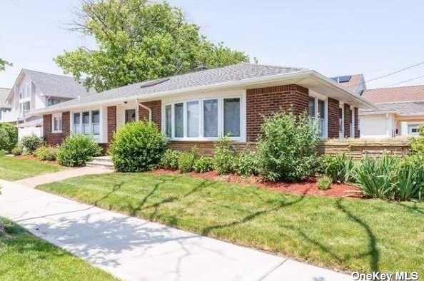 501 Lincoln Blvd, East Atlantic Beach NY  11561-2311 exterior