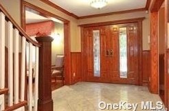 120 4th St, Garden City, NY 11530